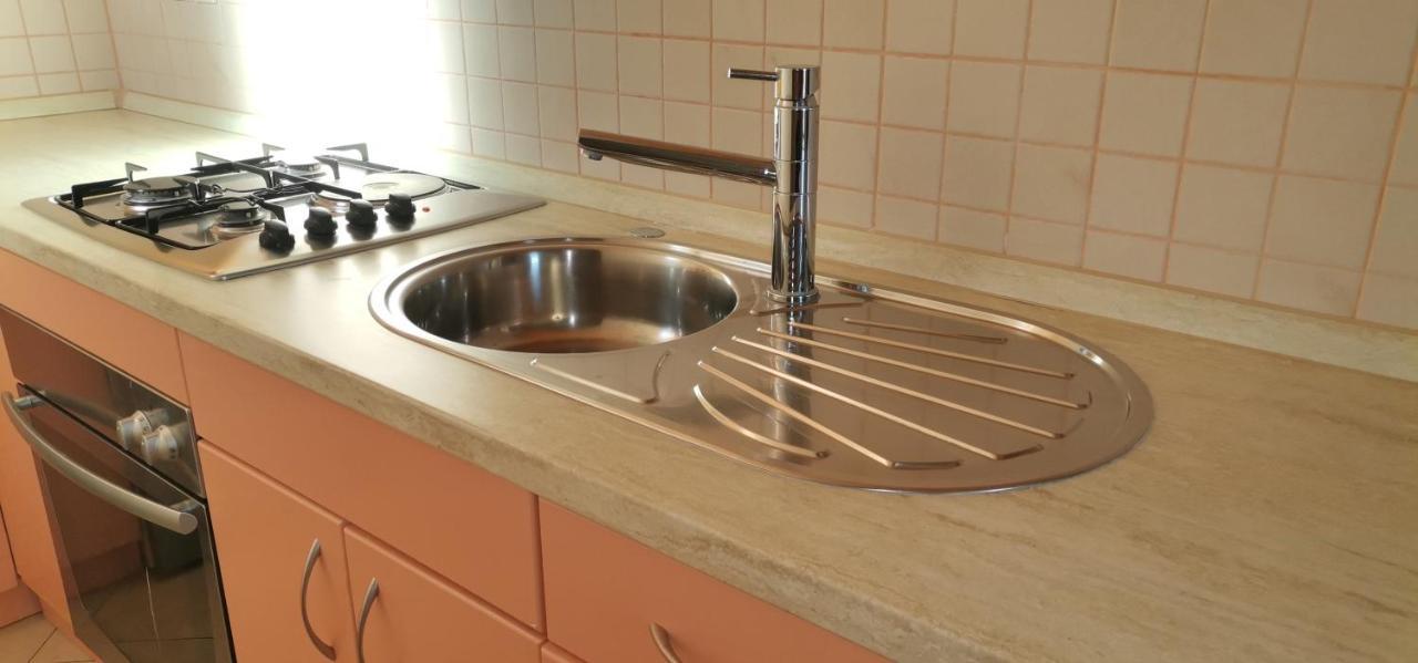 Apartments Sandra فيرسار المظهر الخارجي الصورة